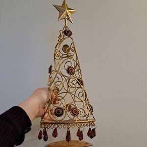 Source Unknown Gold Wire Holiday Tree with Red Beads